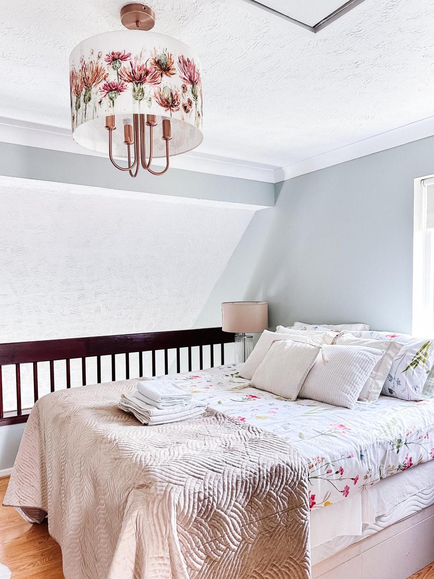 Beautiful Apartment In Guildford With Parking Send Exteriér fotografie
