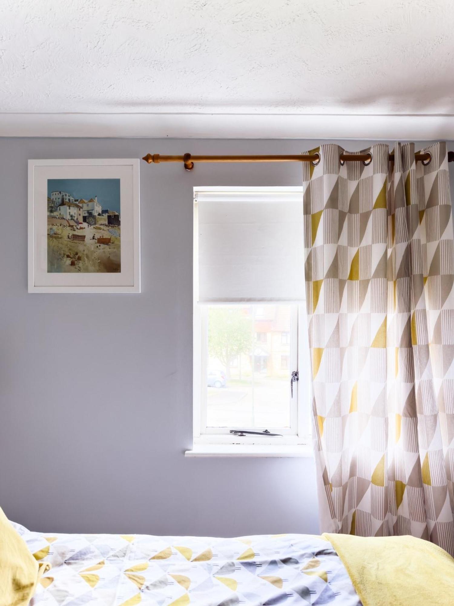 Beautiful Apartment In Guildford With Parking Send Exteriér fotografie